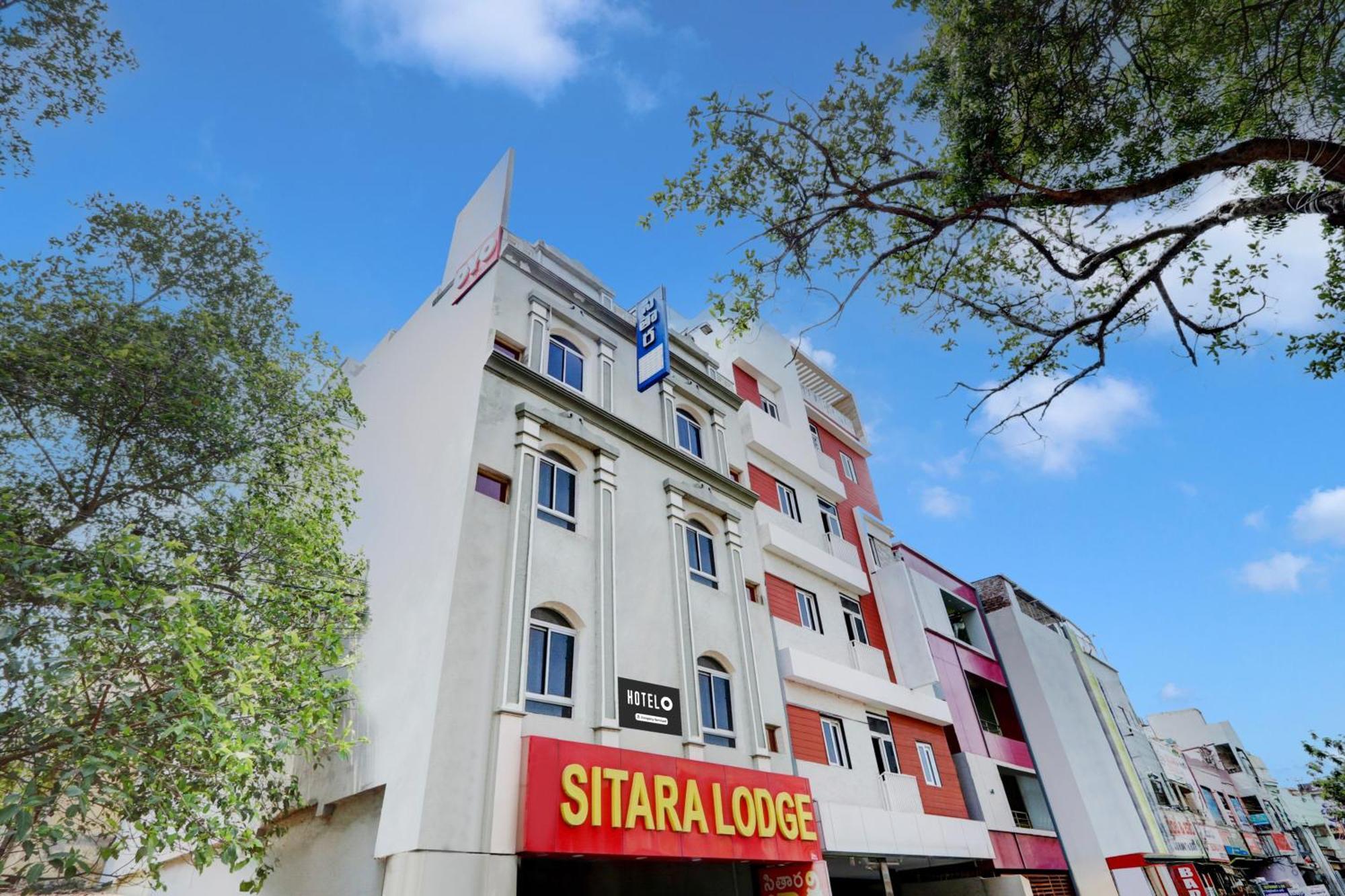 Hotel O Hanuman Pet Near Railway Station Vijayawada Exterior photo